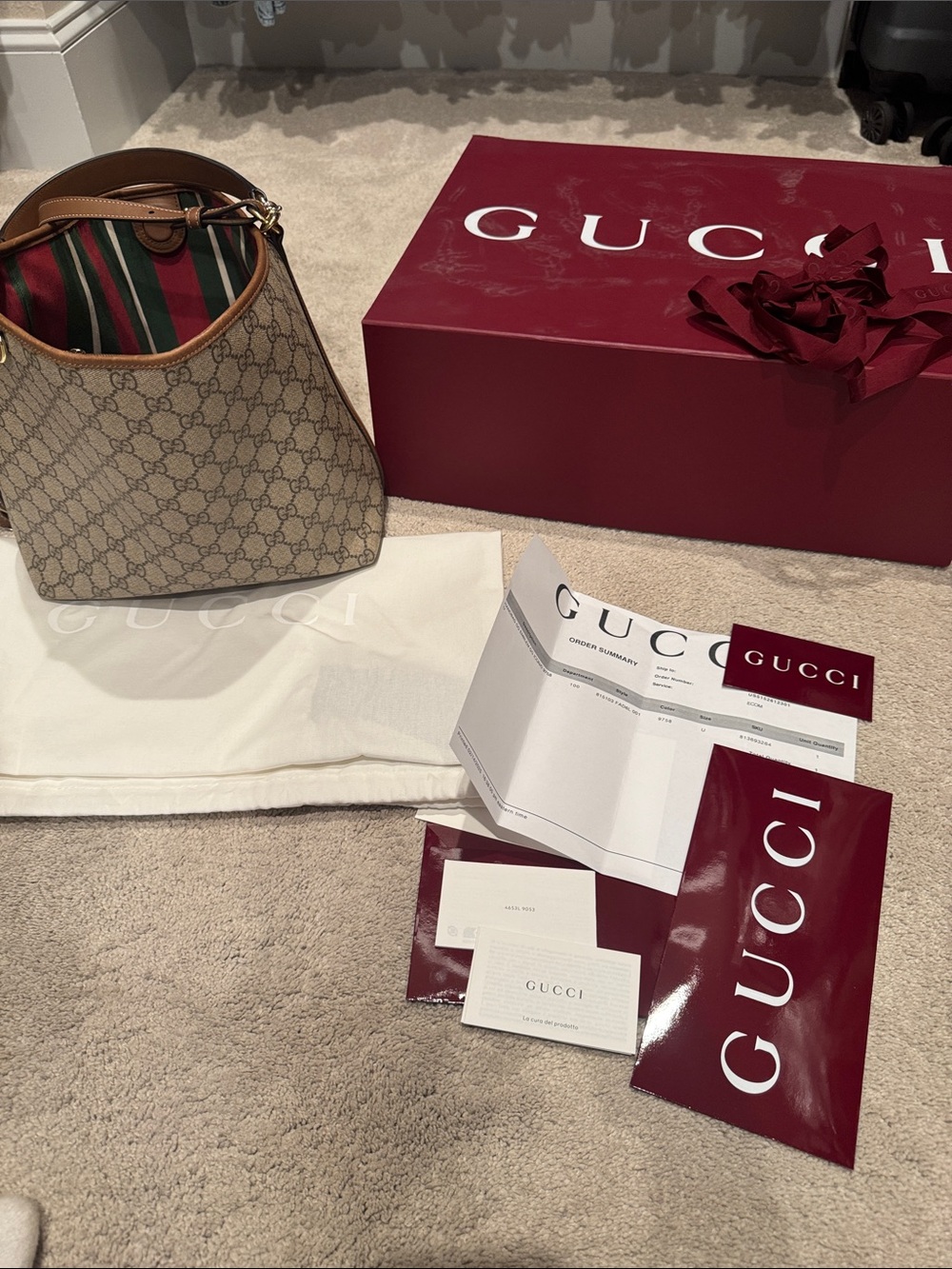 Authentic Gucci Beige GG Canvas Medium Bucket Bag with Chestnut Trim - Picture 12 of 16